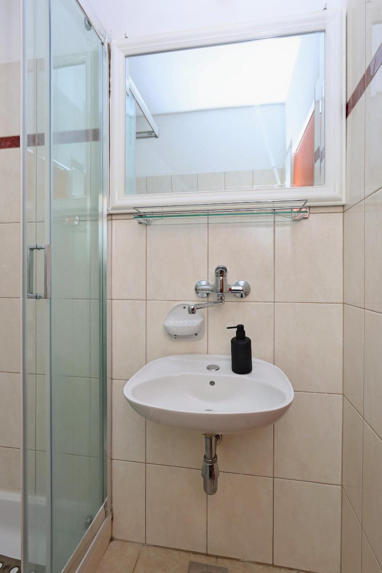 Apartments With A Parking Space Pag - 18345 Pag Town Bilik gambar