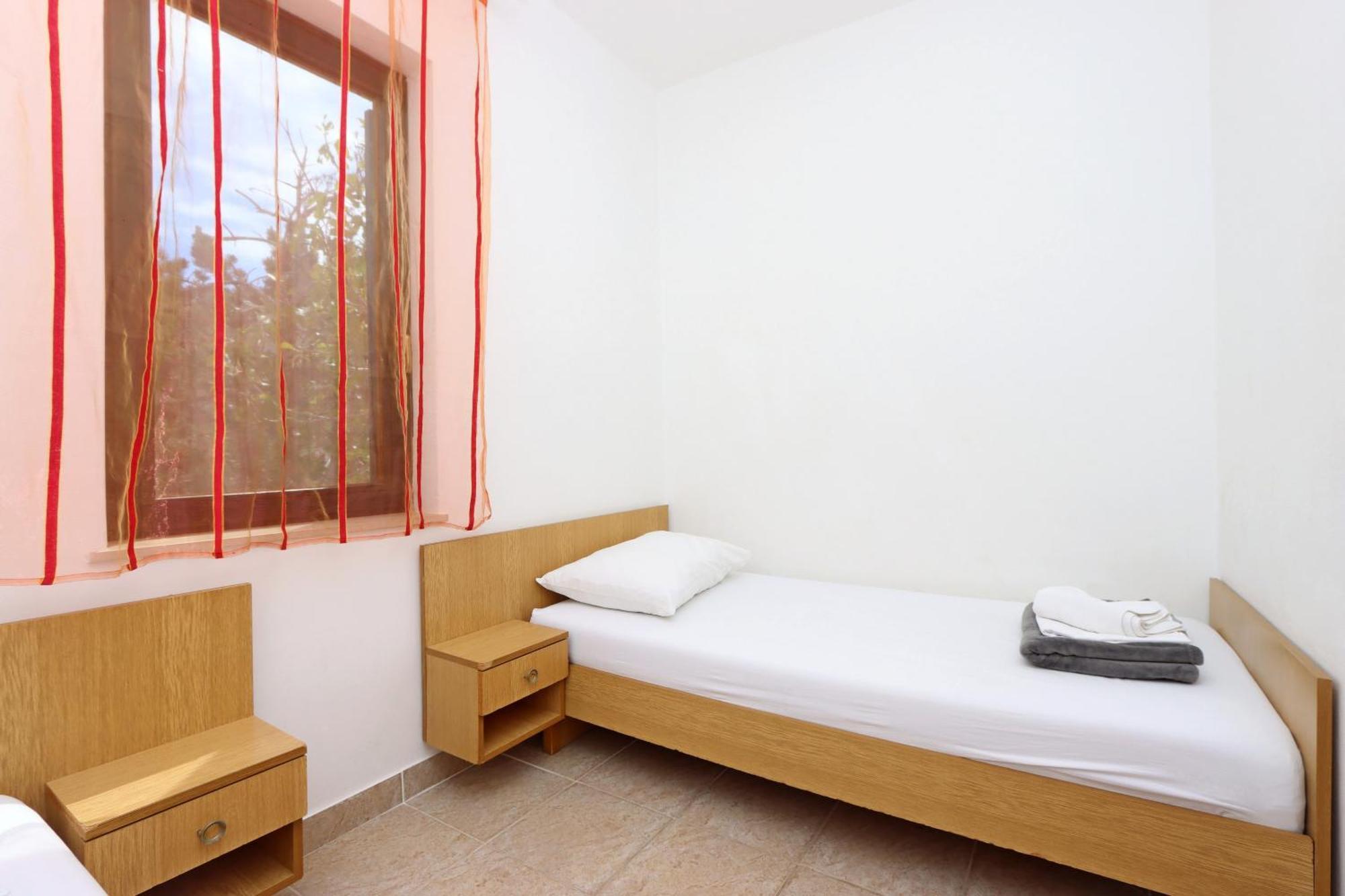 Apartments With A Parking Space Pag - 18345 Pag Town Bilik gambar